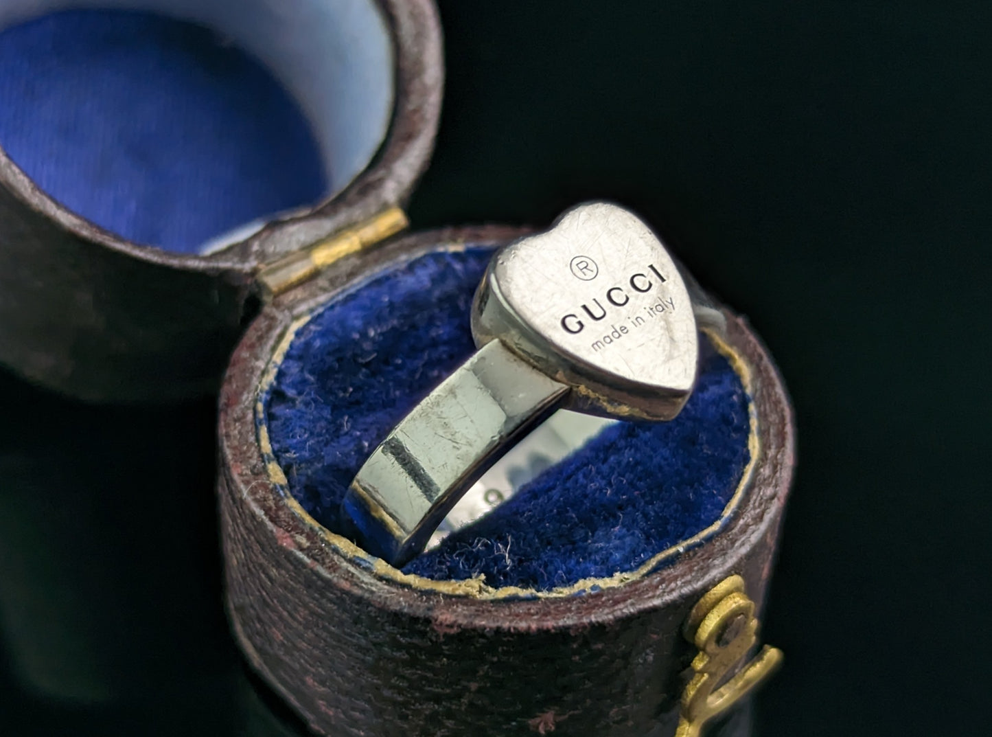 Gucci sterling silver heart trademark ring, boxed