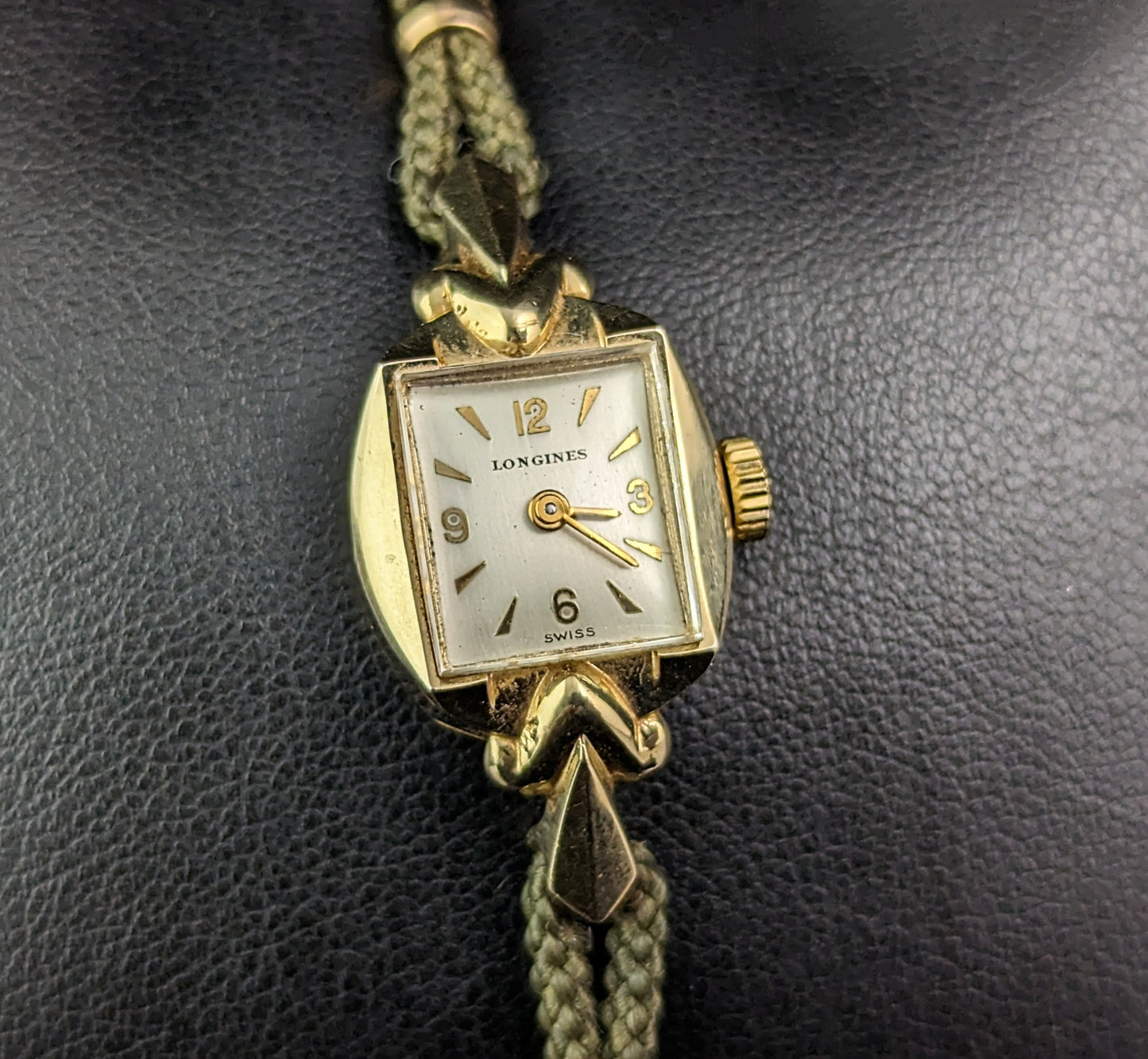 Vintage 14ct gold Longines ladies wristwatch, boxed
