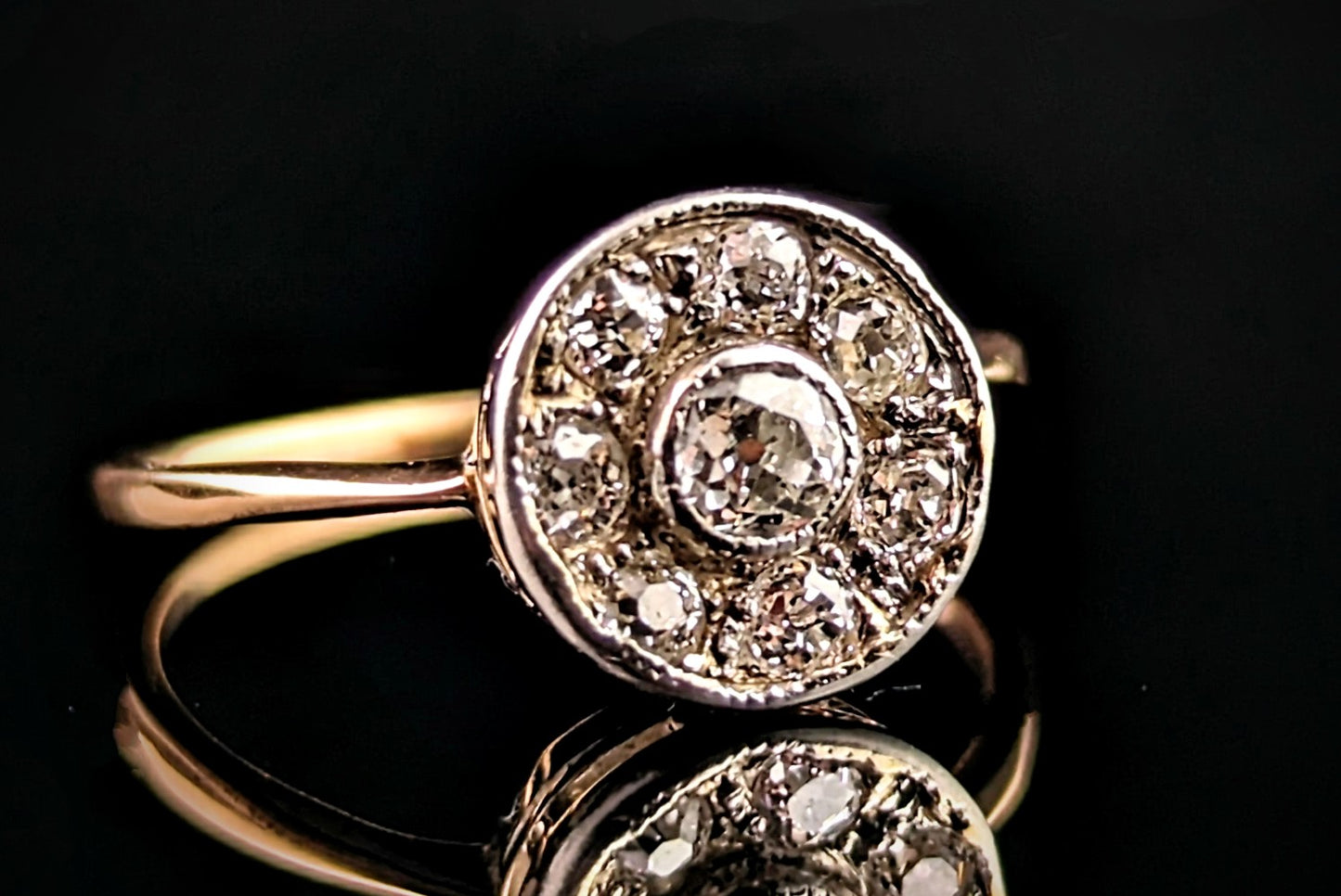 Antique Art Deco Diamond target ring, 18k gold, Engagement rings