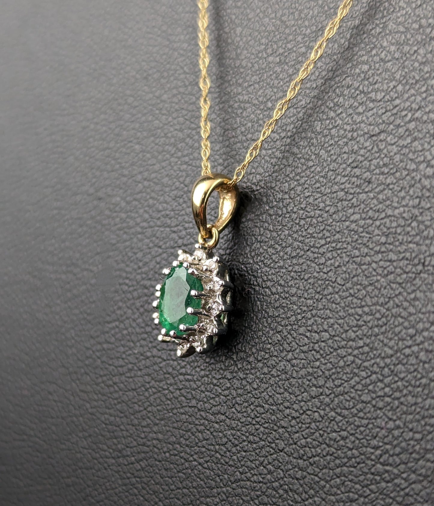 Vintage Emerald and Diamond cluster pendant, 9ct gold