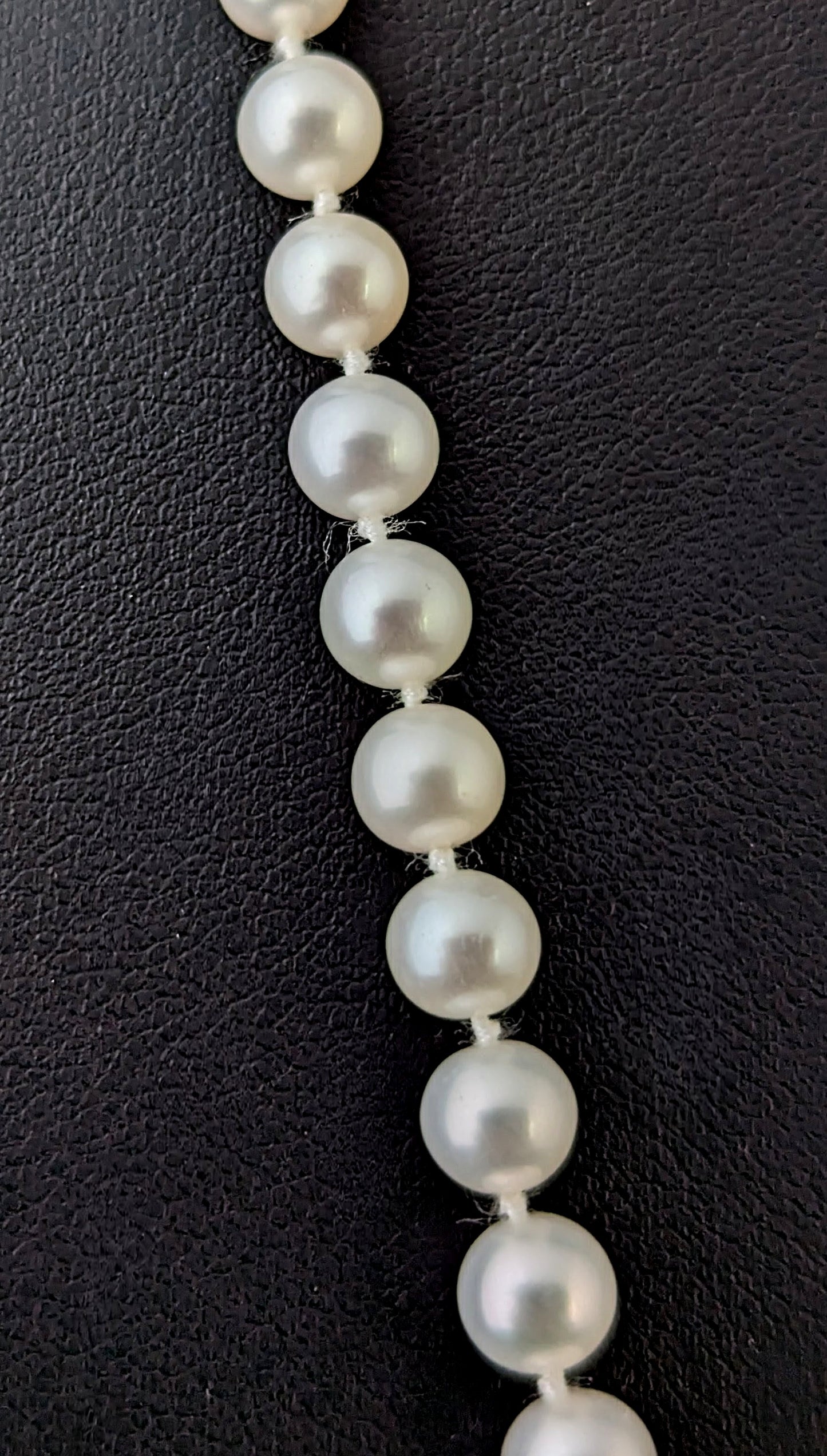 Vintage Cultured Pearl necklace, 9ct gold and Ruby clasp