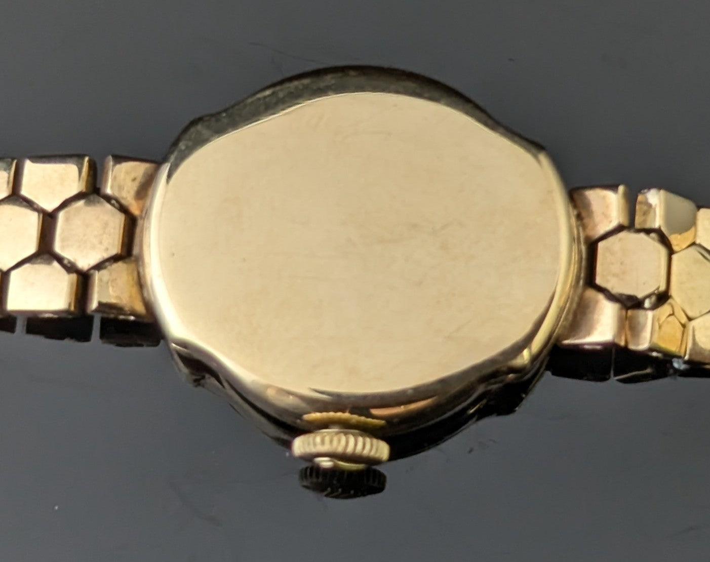 Vintage 9ct gold Ladies Rolex precision wristwatch, Bracelet strap