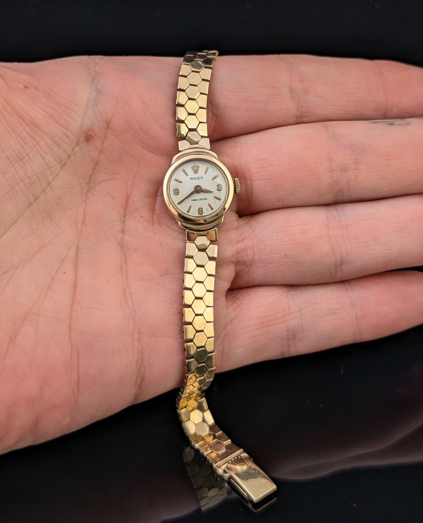 Vintage 9ct gold Ladies Rolex precision wristwatch, Bracelet strap