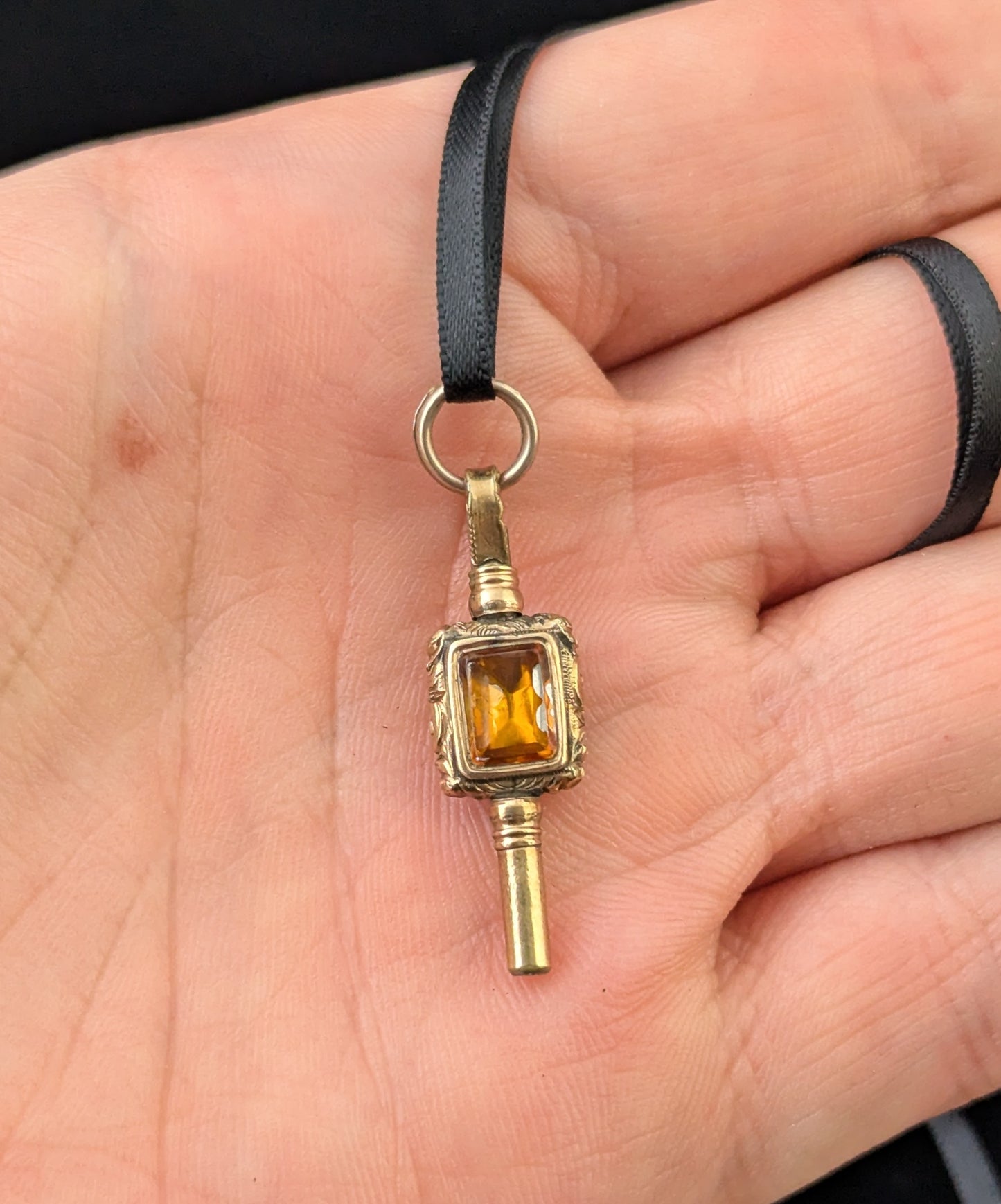 Antique 9ct gold cased watch key pendant, Foiled Paste and Sardonyx