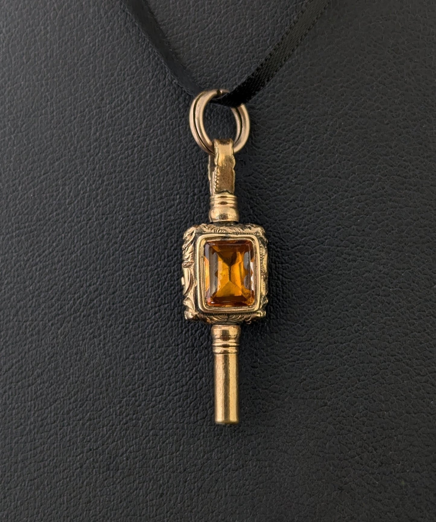 Antique 9ct gold cased watch key pendant, Foiled Paste and Sardonyx