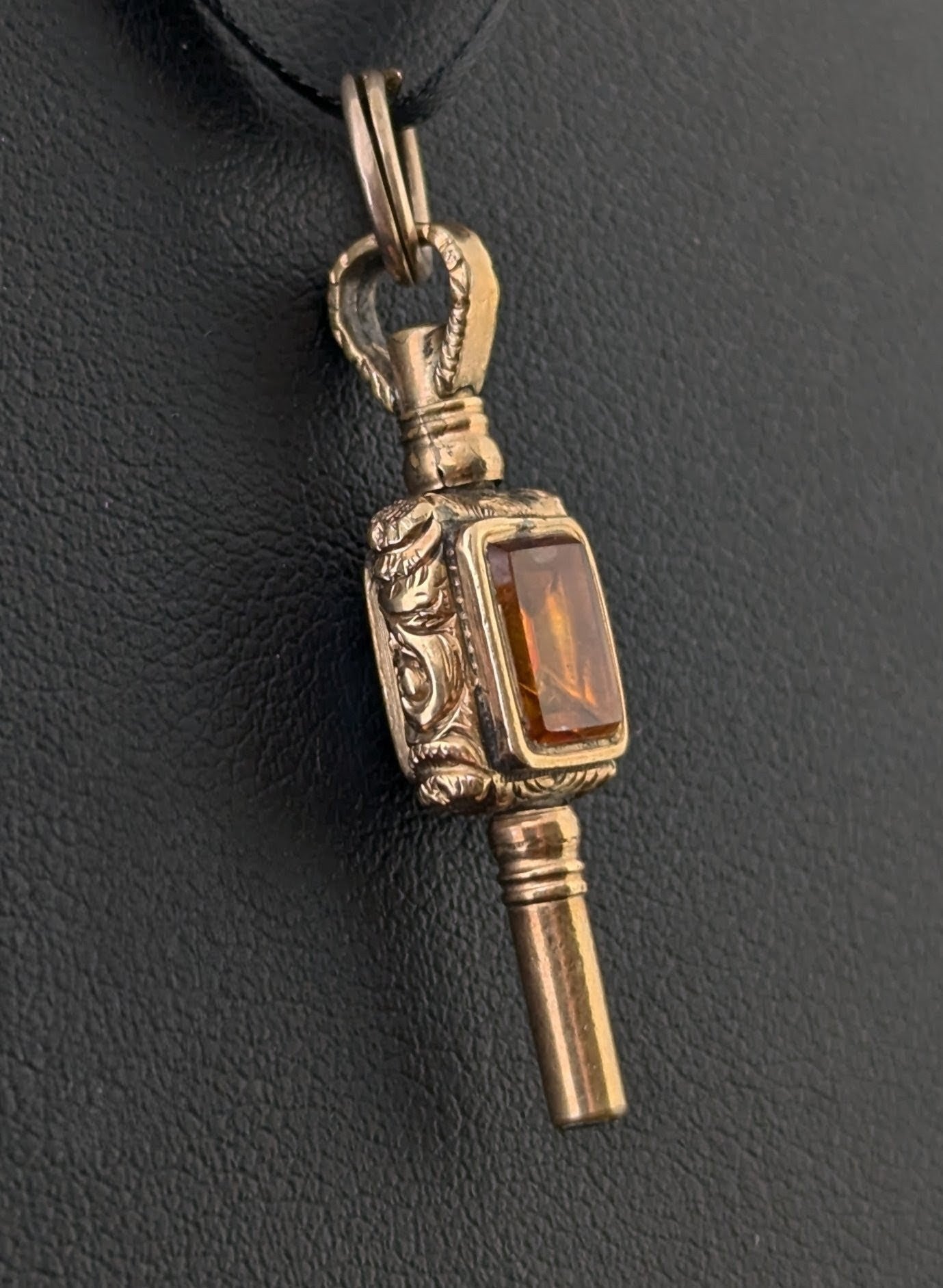 Antique 9ct gold cased watch key pendant, Foiled Paste and Sardonyx