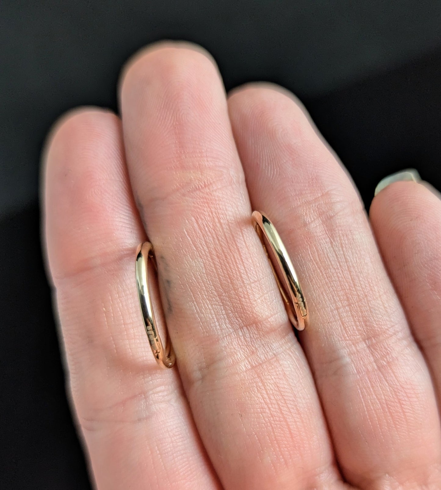 Vintage 9ct yellow gold hoop earrings