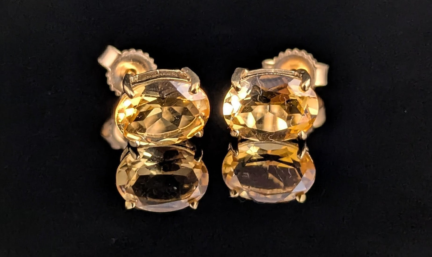 Vintage Citrine stud earrings, 9ct yellow gold
