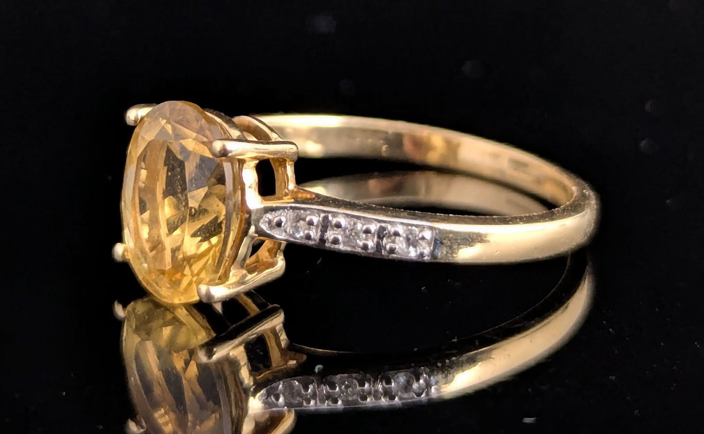 Vintage Citrine and Diamond cocktail ring, 9ct gold