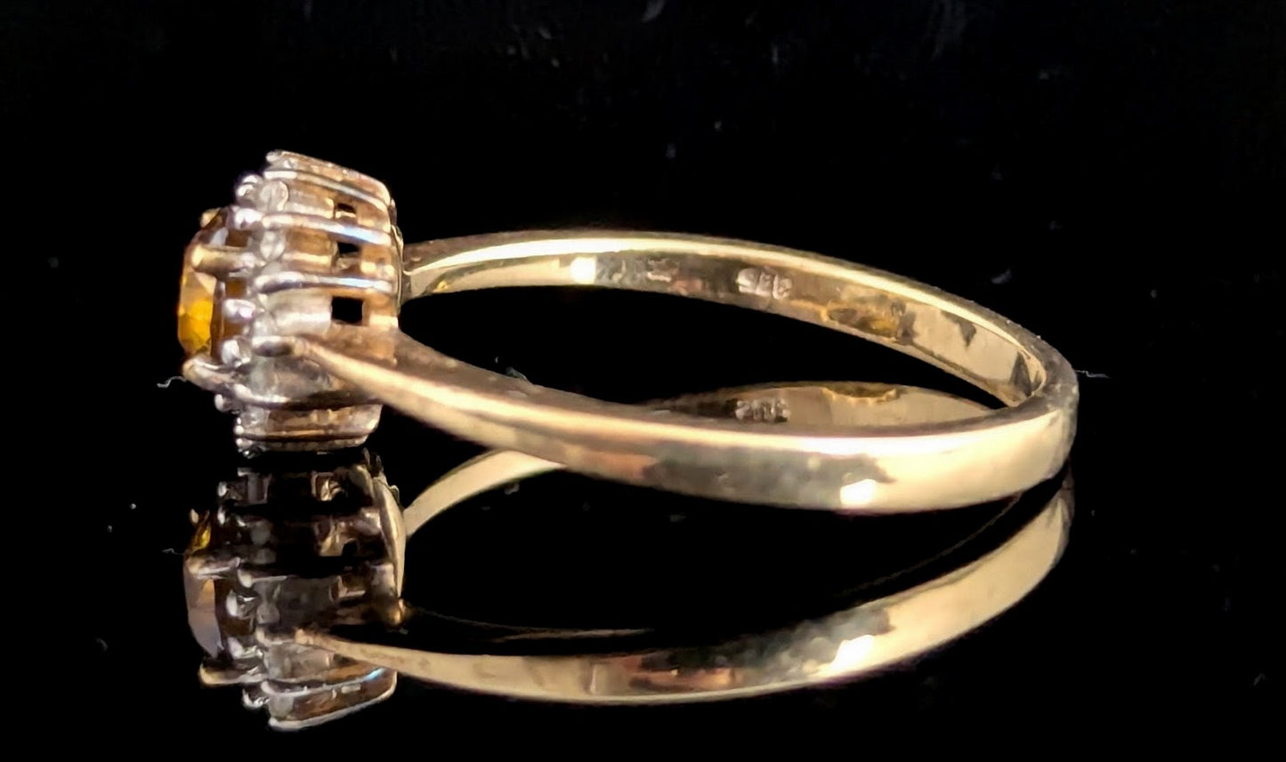 Vintage Yellow and White Zircon cluster ring, 9ct gold