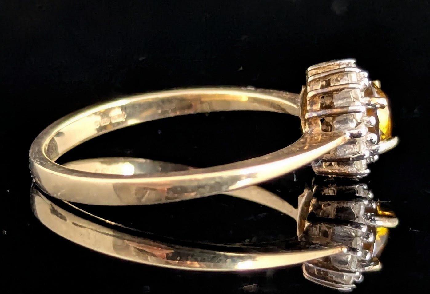 Vintage Yellow and White Zircon cluster ring, 9ct gold