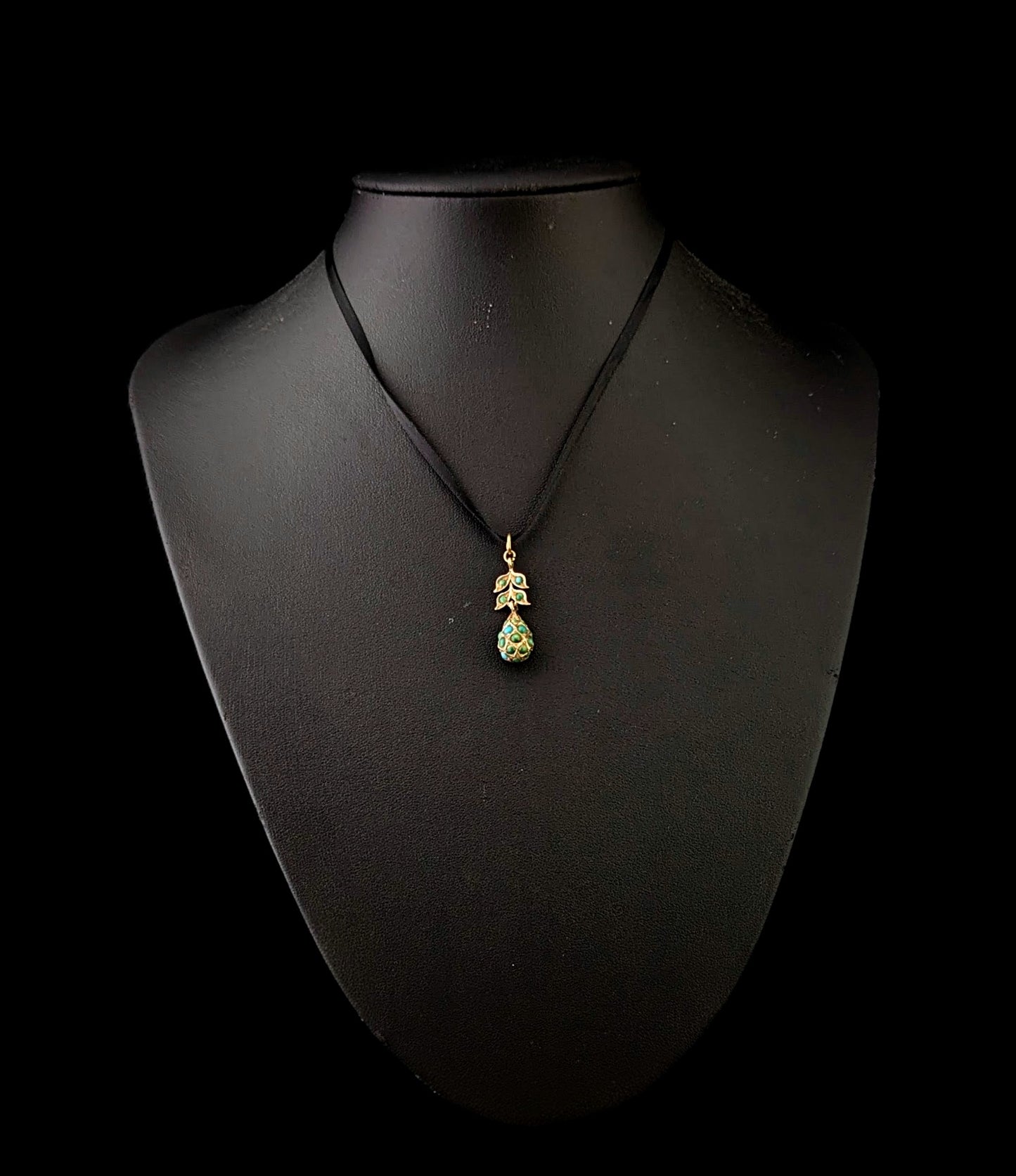 Antique Turquoise drop pendant, 9ct gold