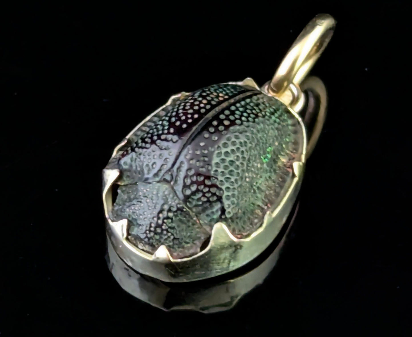 Antique scarab beetle pendant, 9ct gold, Charm