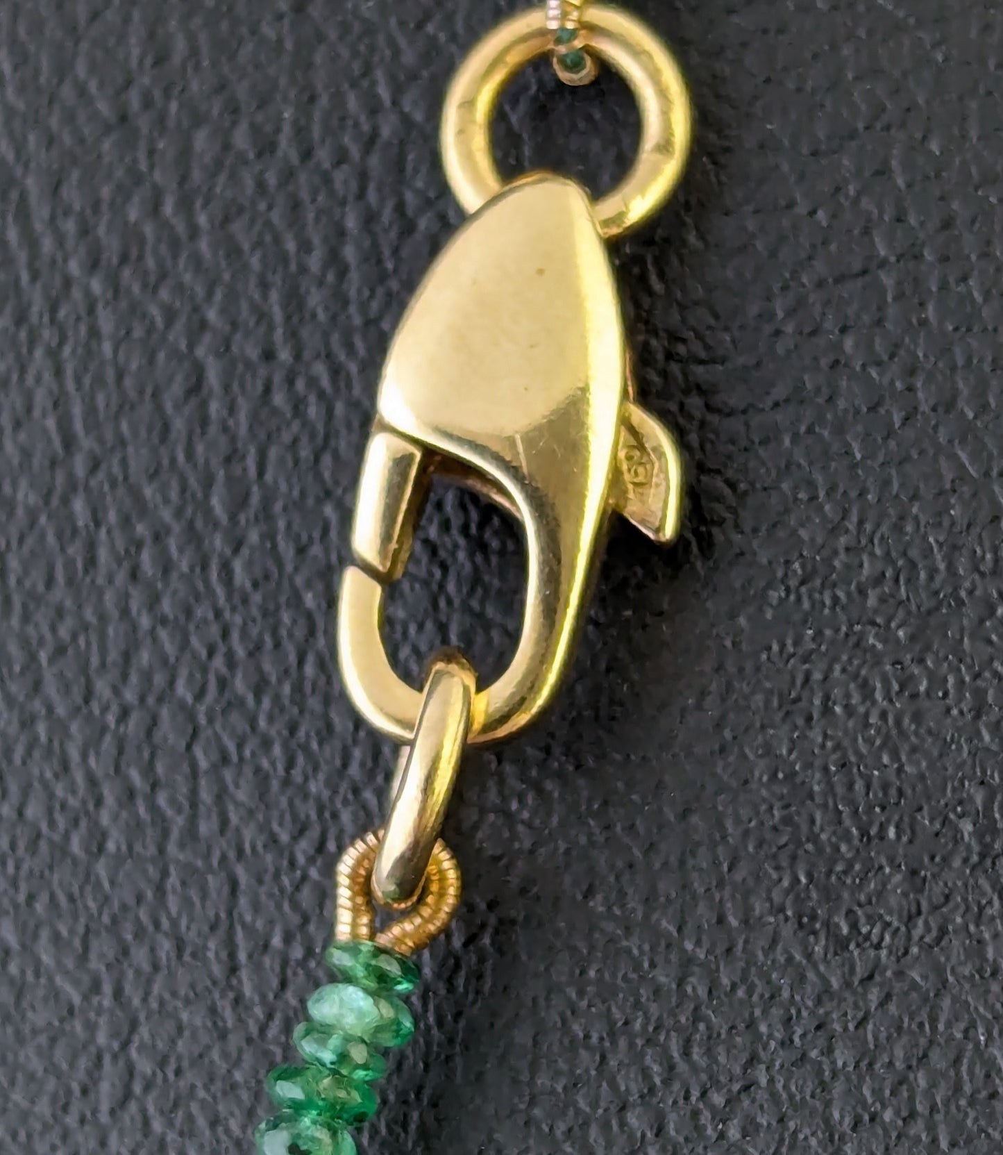 Vintage emerald bead necklace, 18ct yellow gold