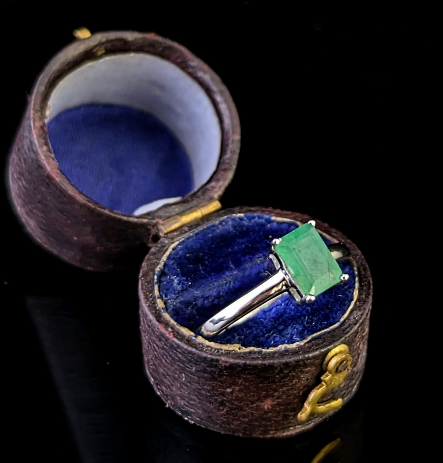 Vintage Emerald solitaire ring, sterling silver