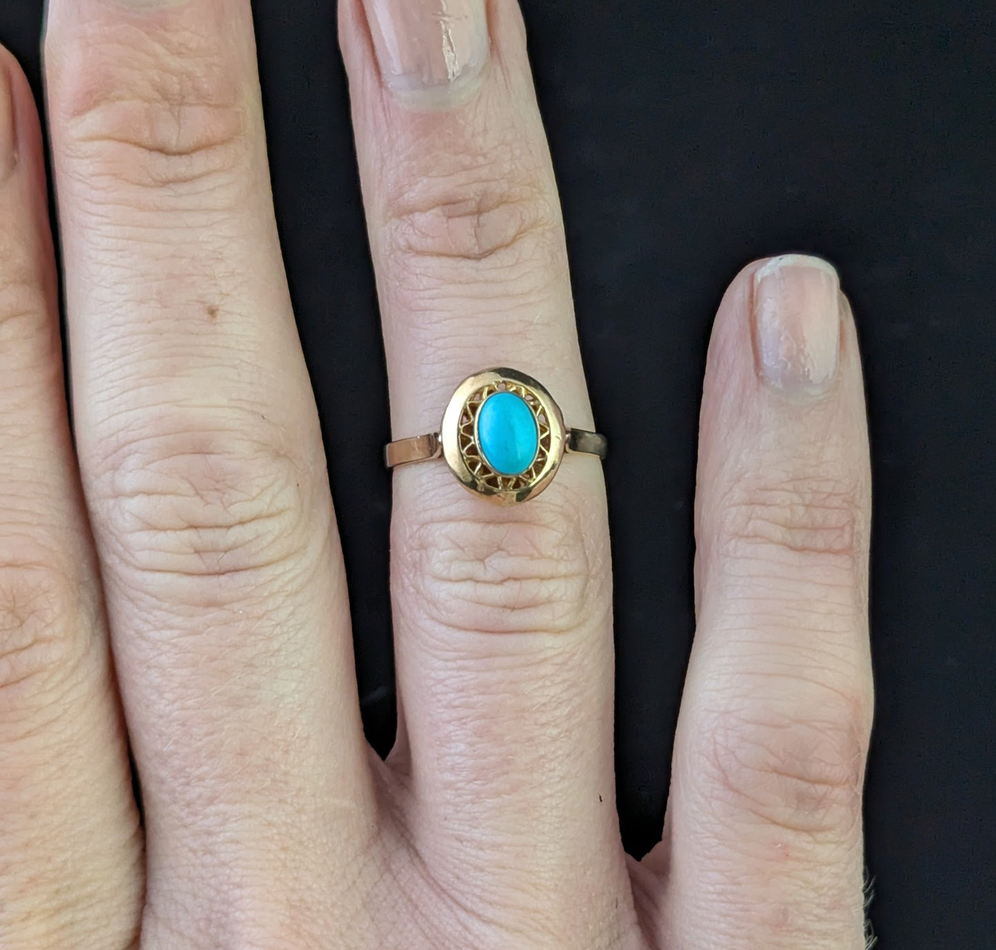 Vintage Turquoise cabochon dress ring, 9ct yellow gold