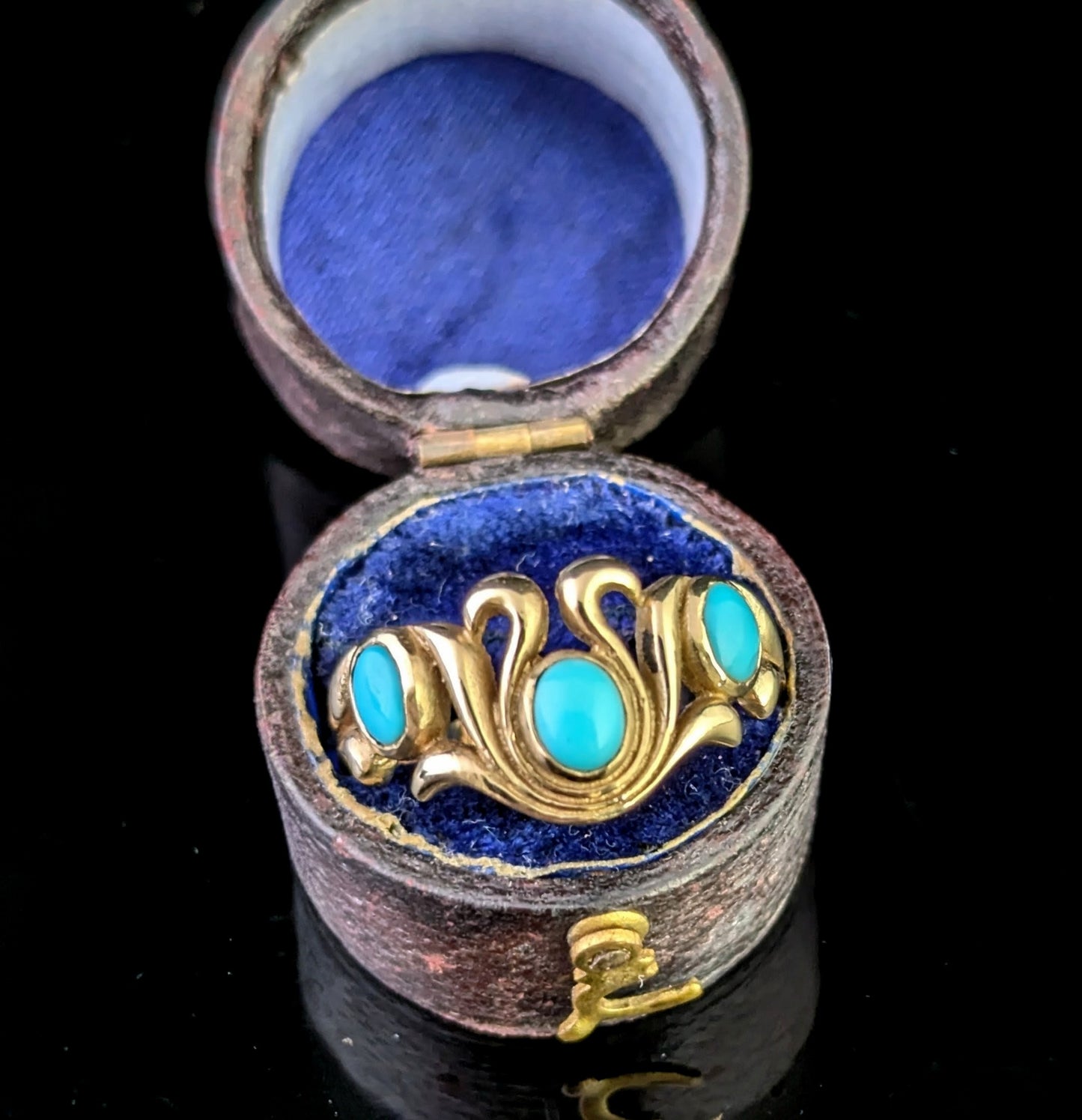 Vintage Turquoise cabochon dress ring, 9ct yellow gold scrolls