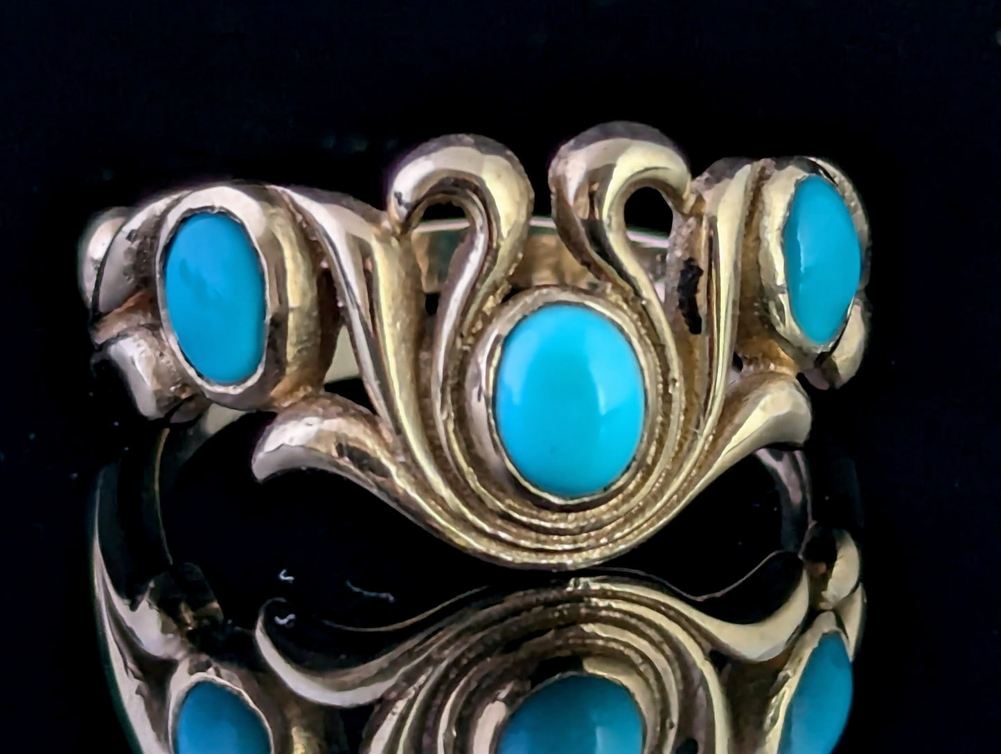 Vintage Turquoise cabochon dress ring, 9ct yellow gold scrolls