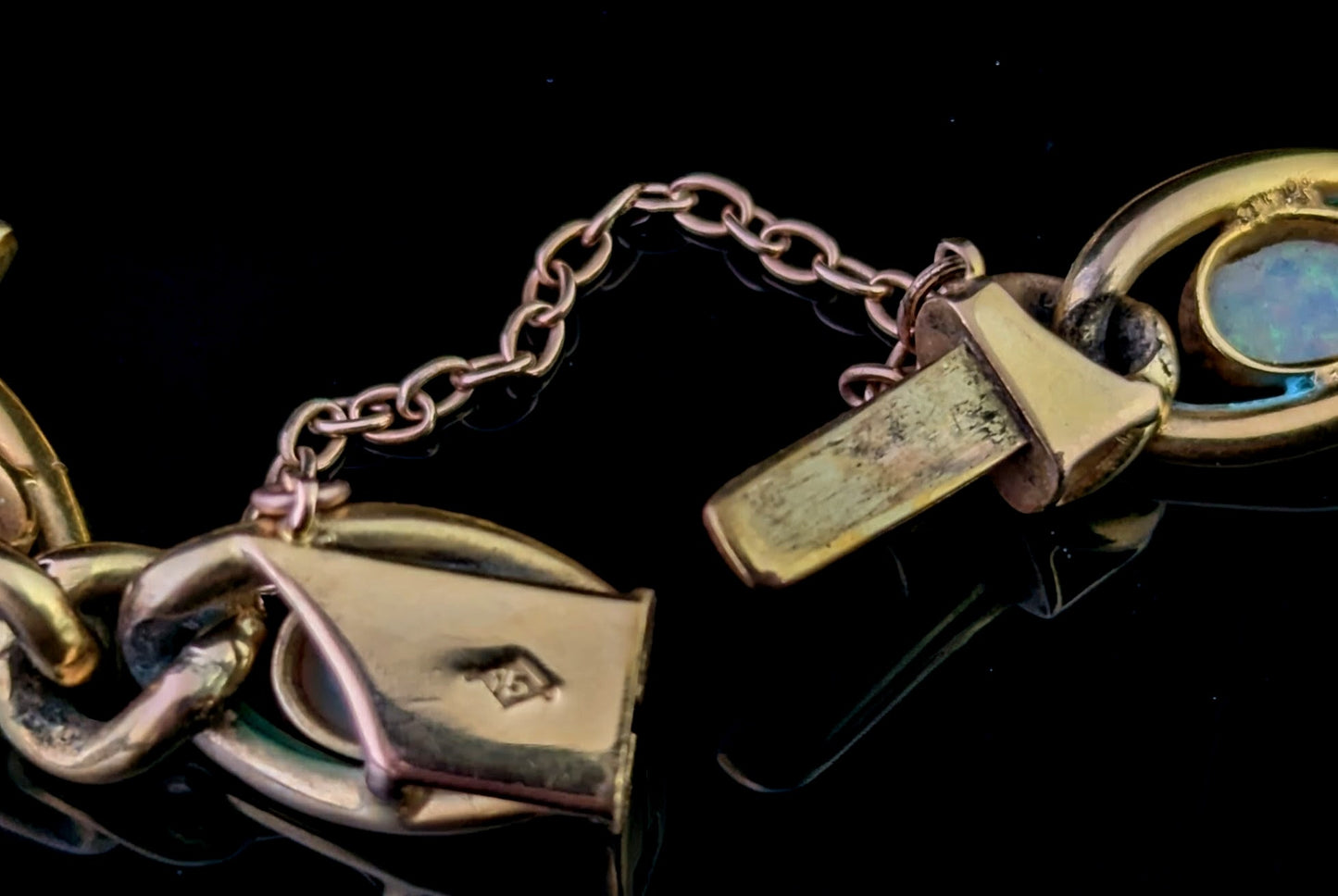 Antique Opal bracelet, 15ct yellow gold curb link chain, Boxed