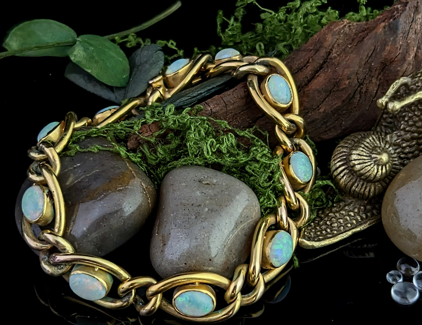 Antique Opal bracelet, 15ct yellow gold curb link chain, Boxed