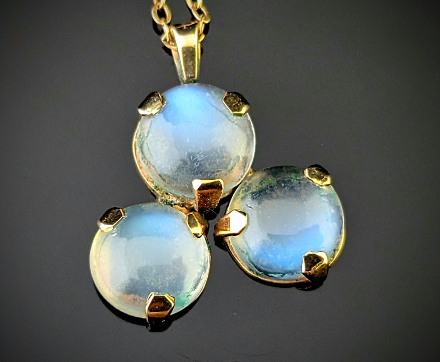 Antique Moonstone trefoil pendant, trace chain necklace, 9ct gold
