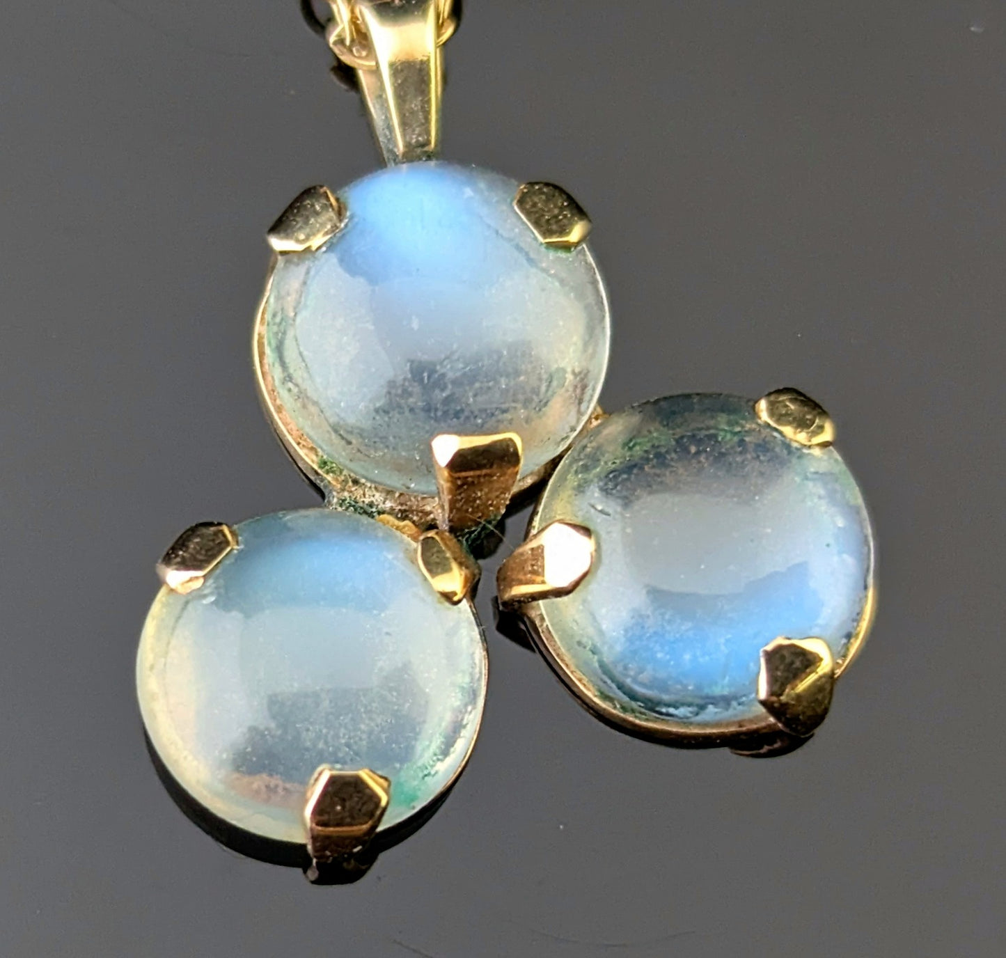 Antique Moonstone trefoil pendant, trace chain necklace, 9ct gold