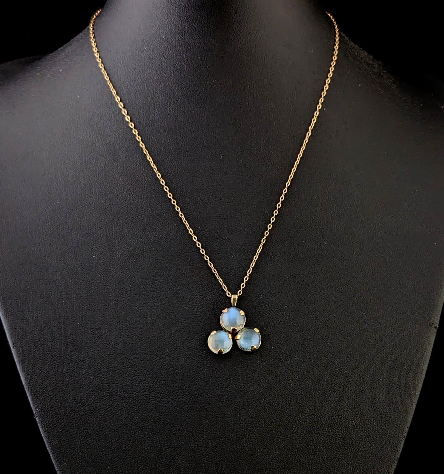 Antique Moonstone trefoil pendant, trace chain necklace, 9ct gold