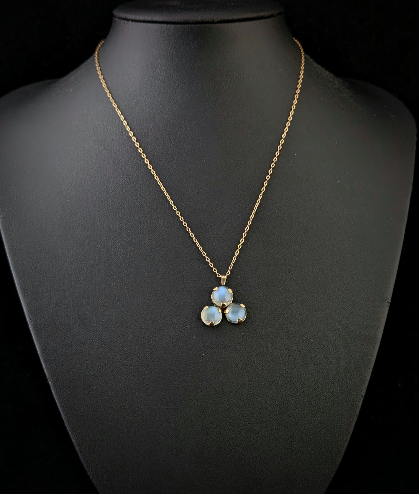 Antique Moonstone trefoil pendant, trace chain necklace, 9ct gold