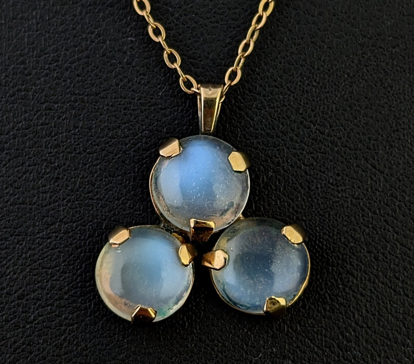 Antique Moonstone trefoil pendant, trace chain necklace, 9ct gold