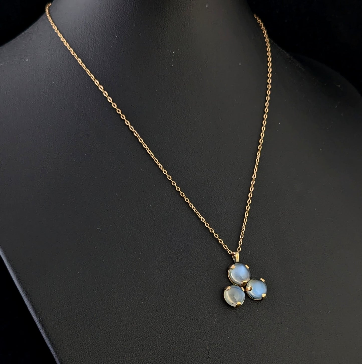 Antique Moonstone trefoil pendant, trace chain necklace, 9ct gold