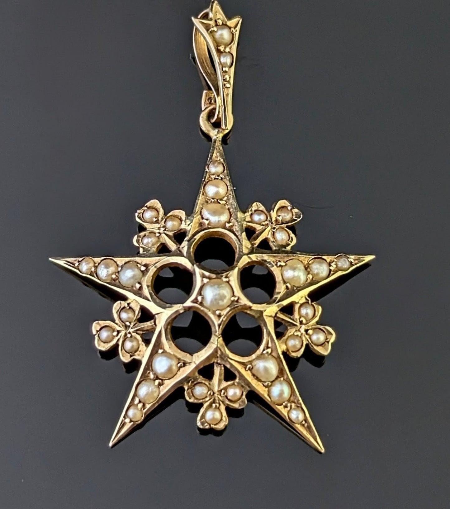 Antique Pearl Starburst pendant, 9ct yellow gold, Shamrock