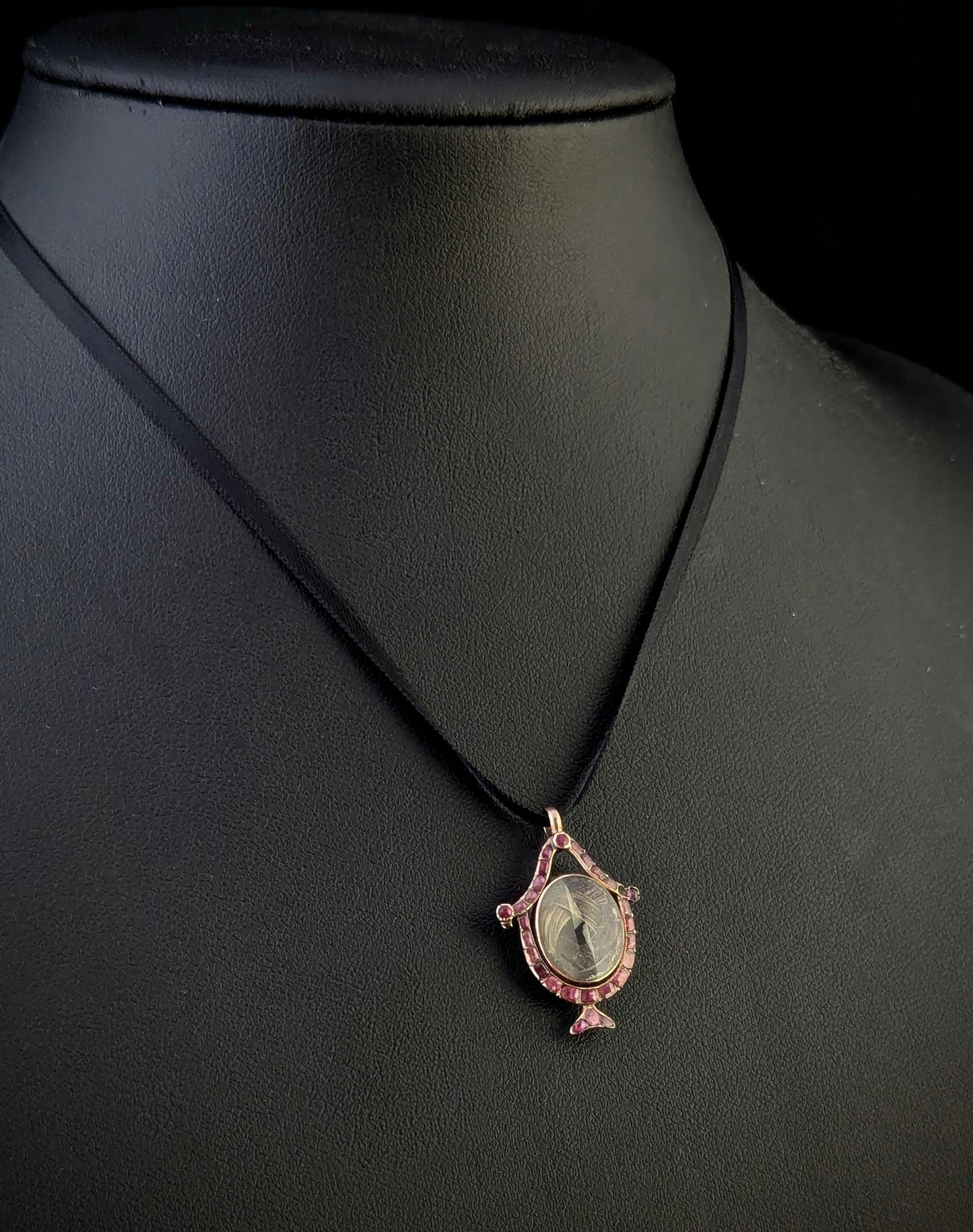 Antique Georgian Garnet mourning urn pendant, Locket