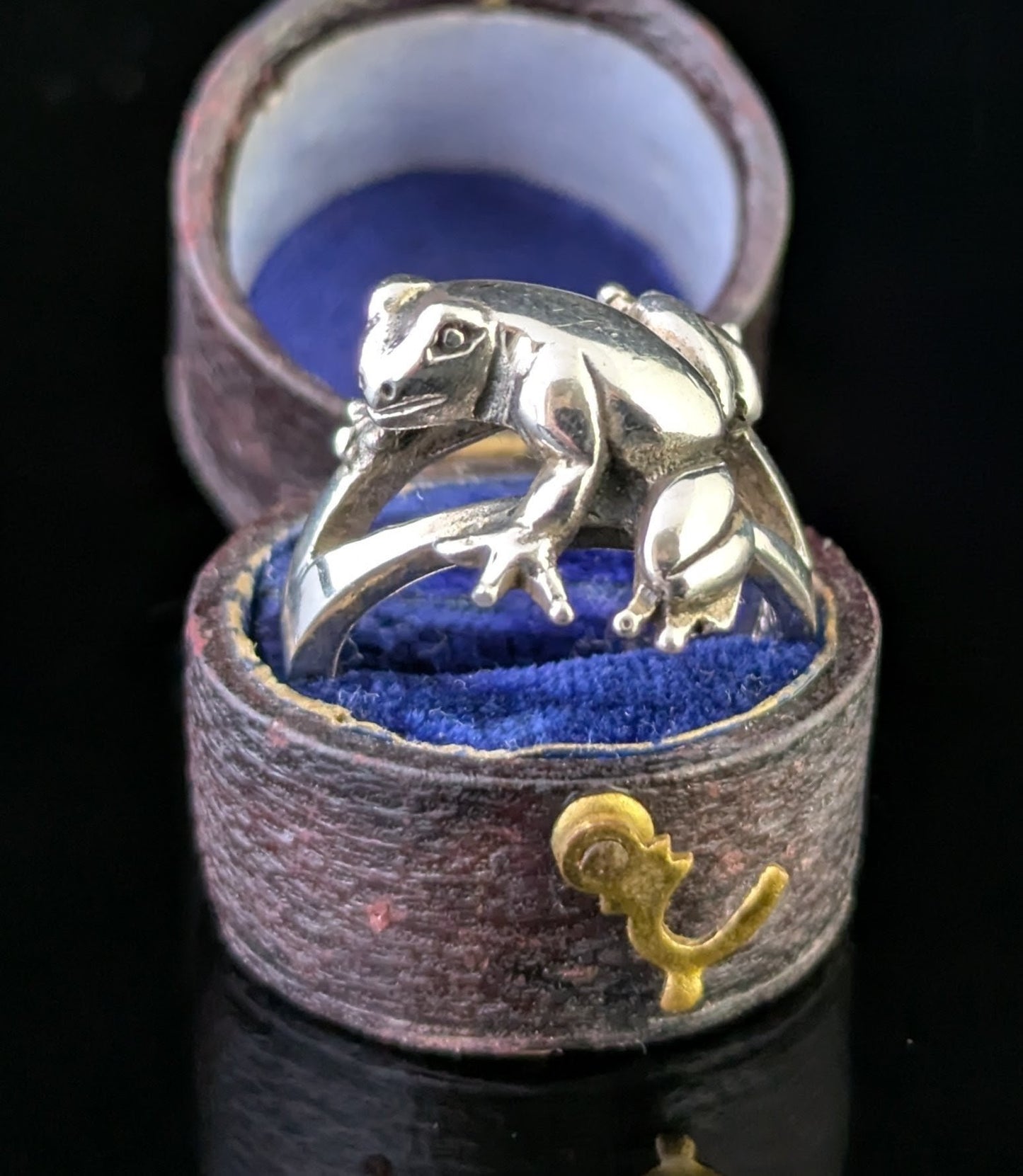Vintage sterling silver frog ring, Statement