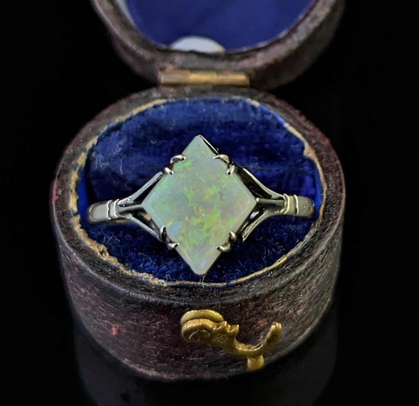 Vintage Art Deco Opal solitaire ring, 9ct White gold