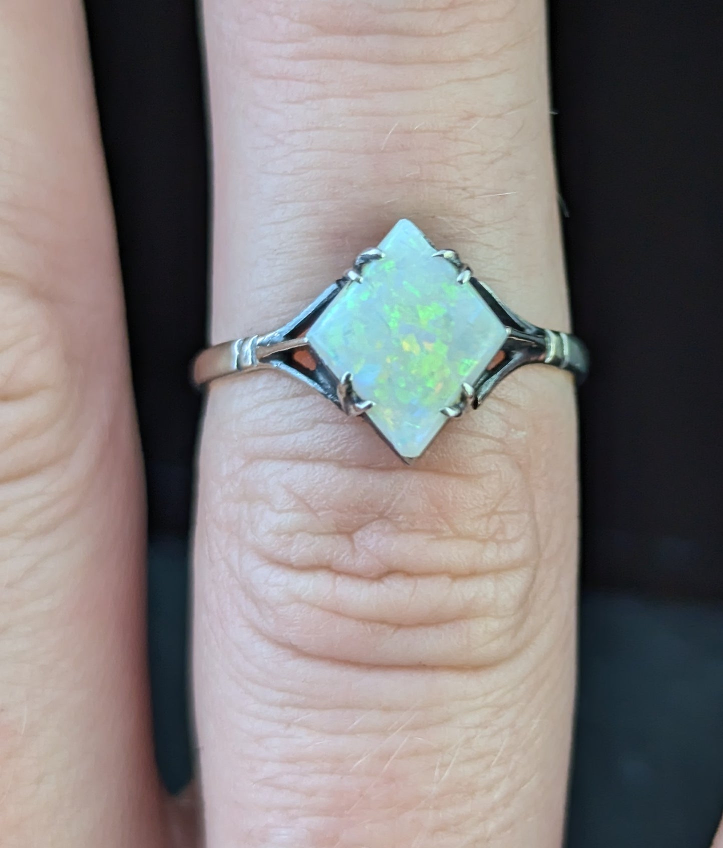Vintage Art Deco Opal solitaire ring, 9ct White gold