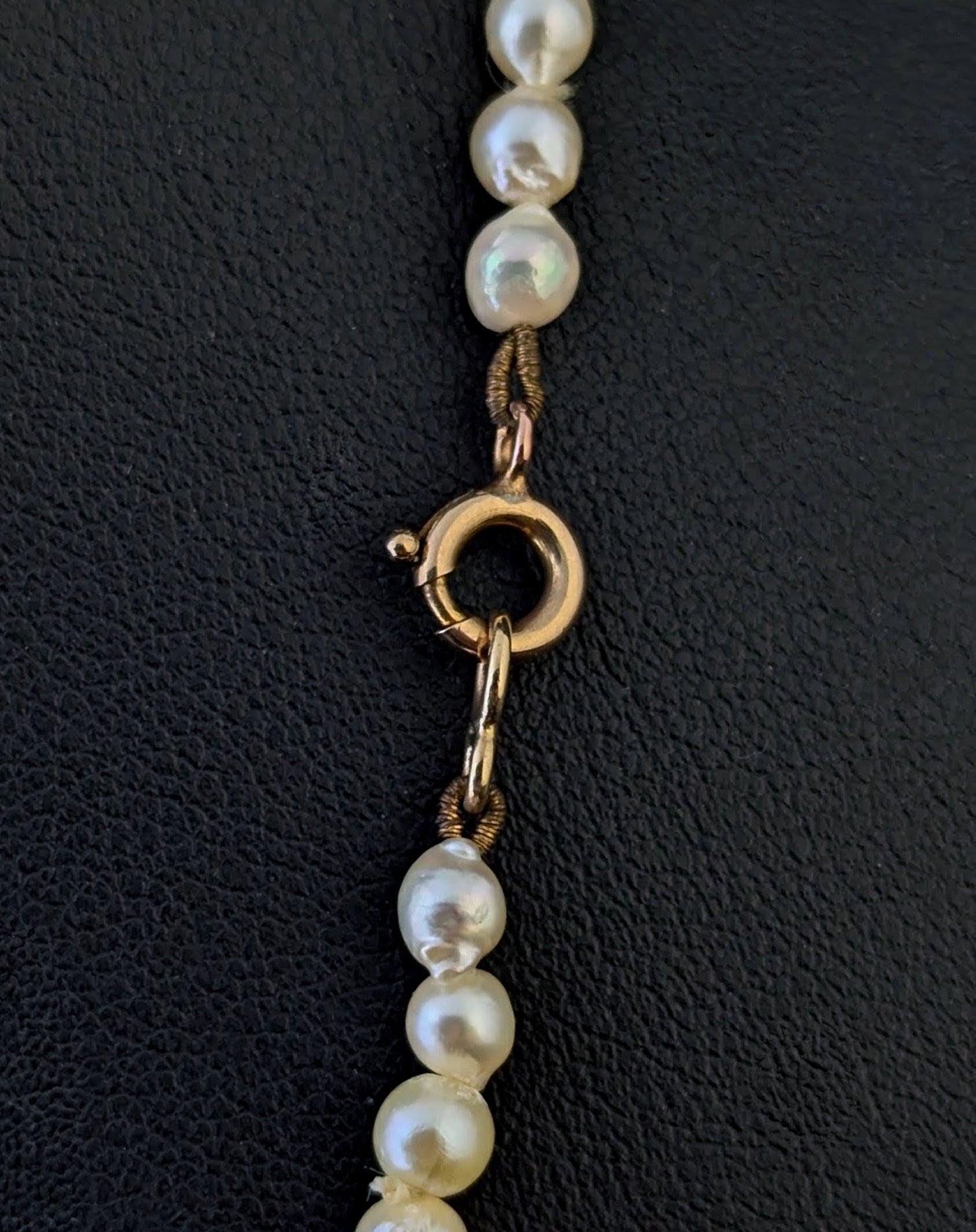 Vintage Cultured Pearl necklace, 9ct gold clasp, baroque shape