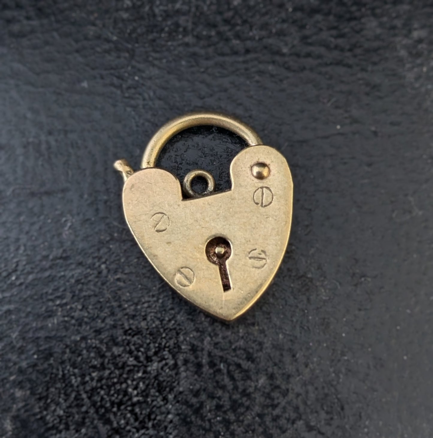 Vintage 9ct gold heart padlock clasp, charm, pendant