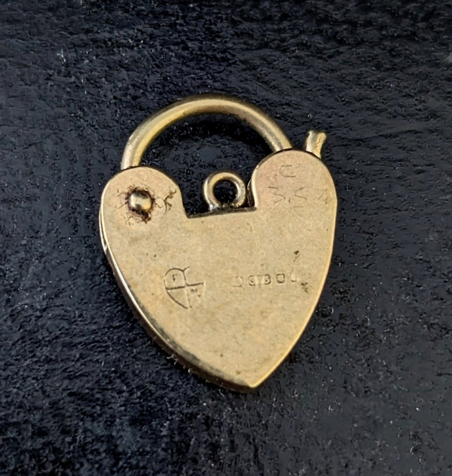 Vintage 9ct gold heart padlock clasp, charm, pendant