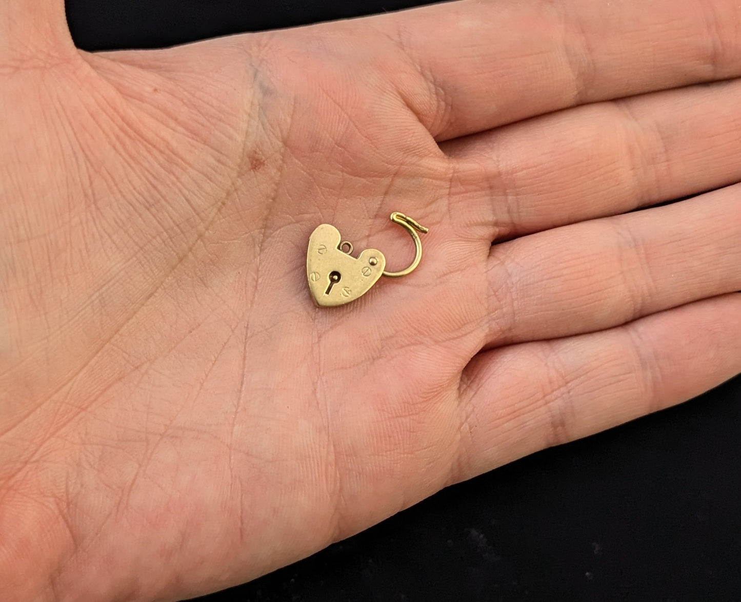 Vintage 9ct gold heart padlock clasp, charm, pendant