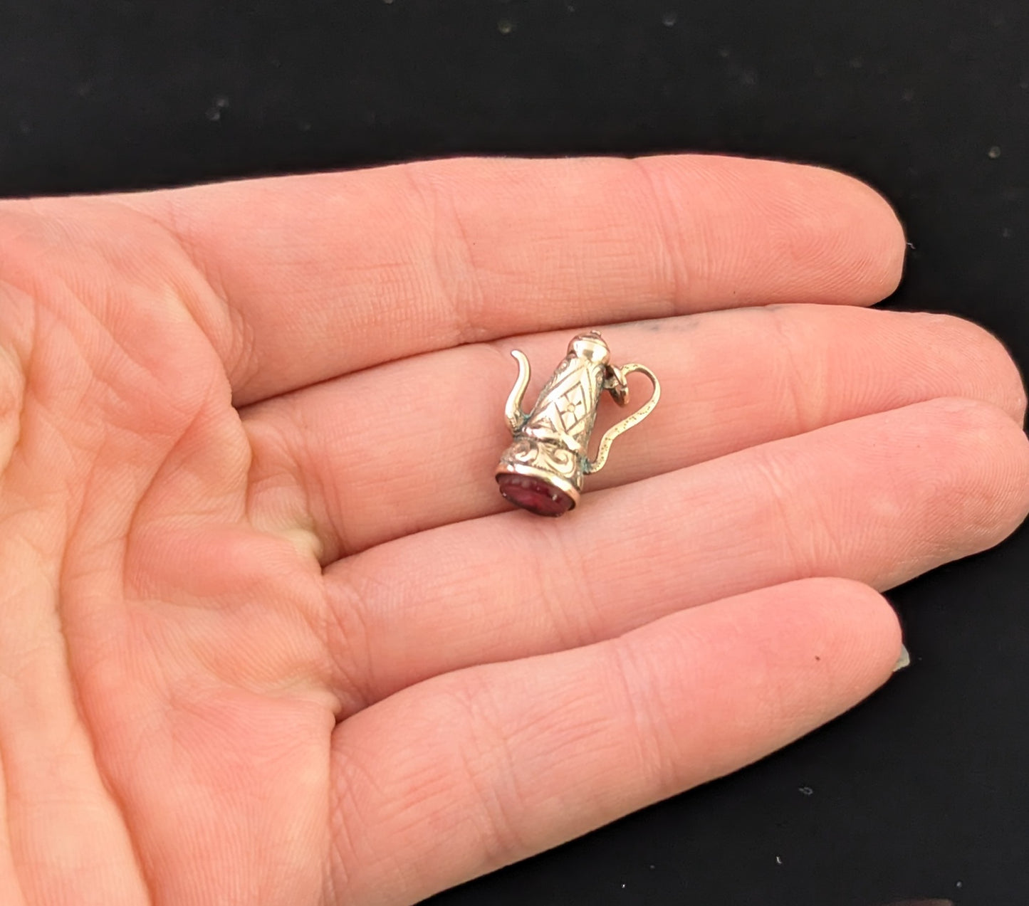 Antique 9ct gold coffee pot charm, pendant, Foiled paste