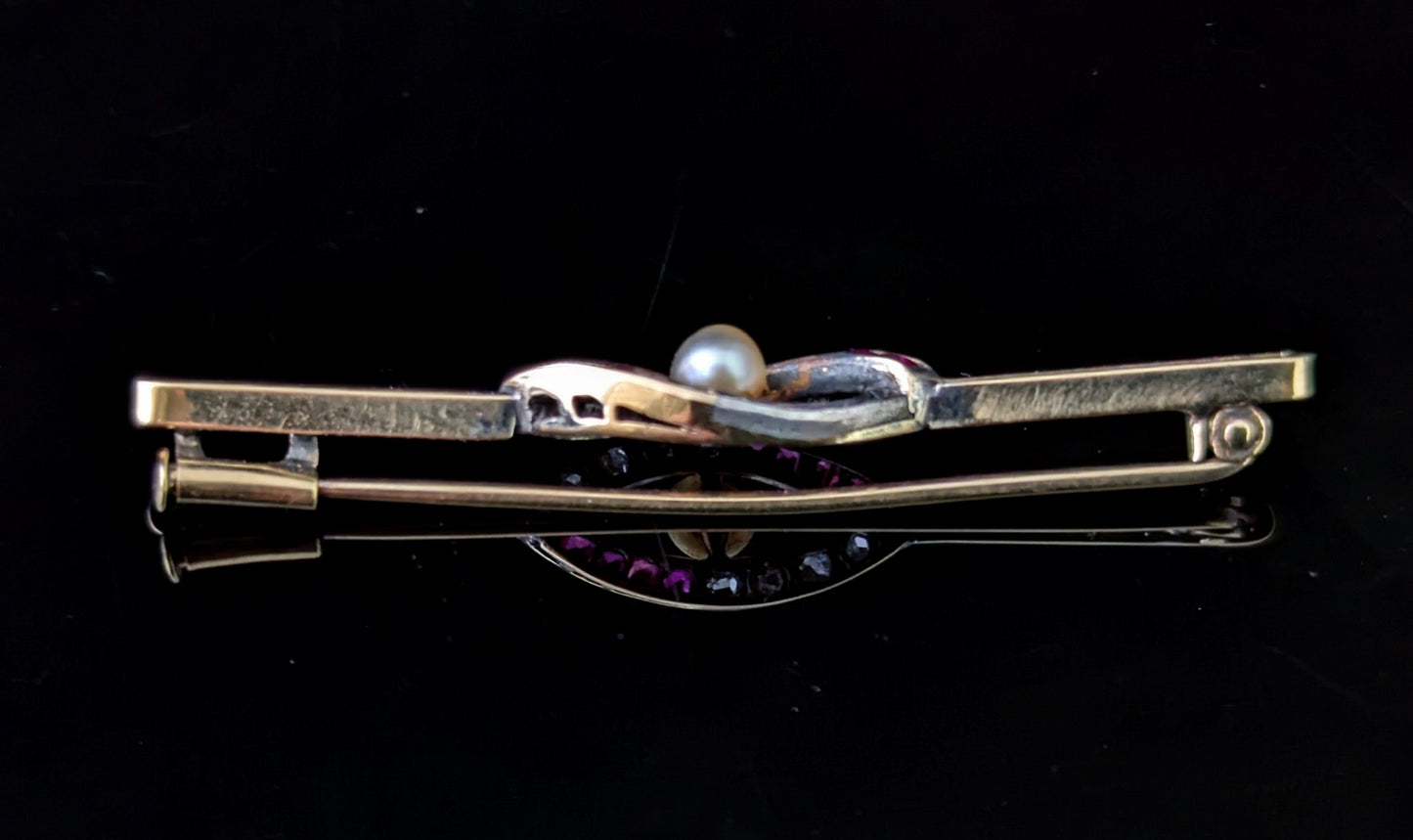 Antique Ruby and Diamond eye brooch, Boxed, 9ct gold