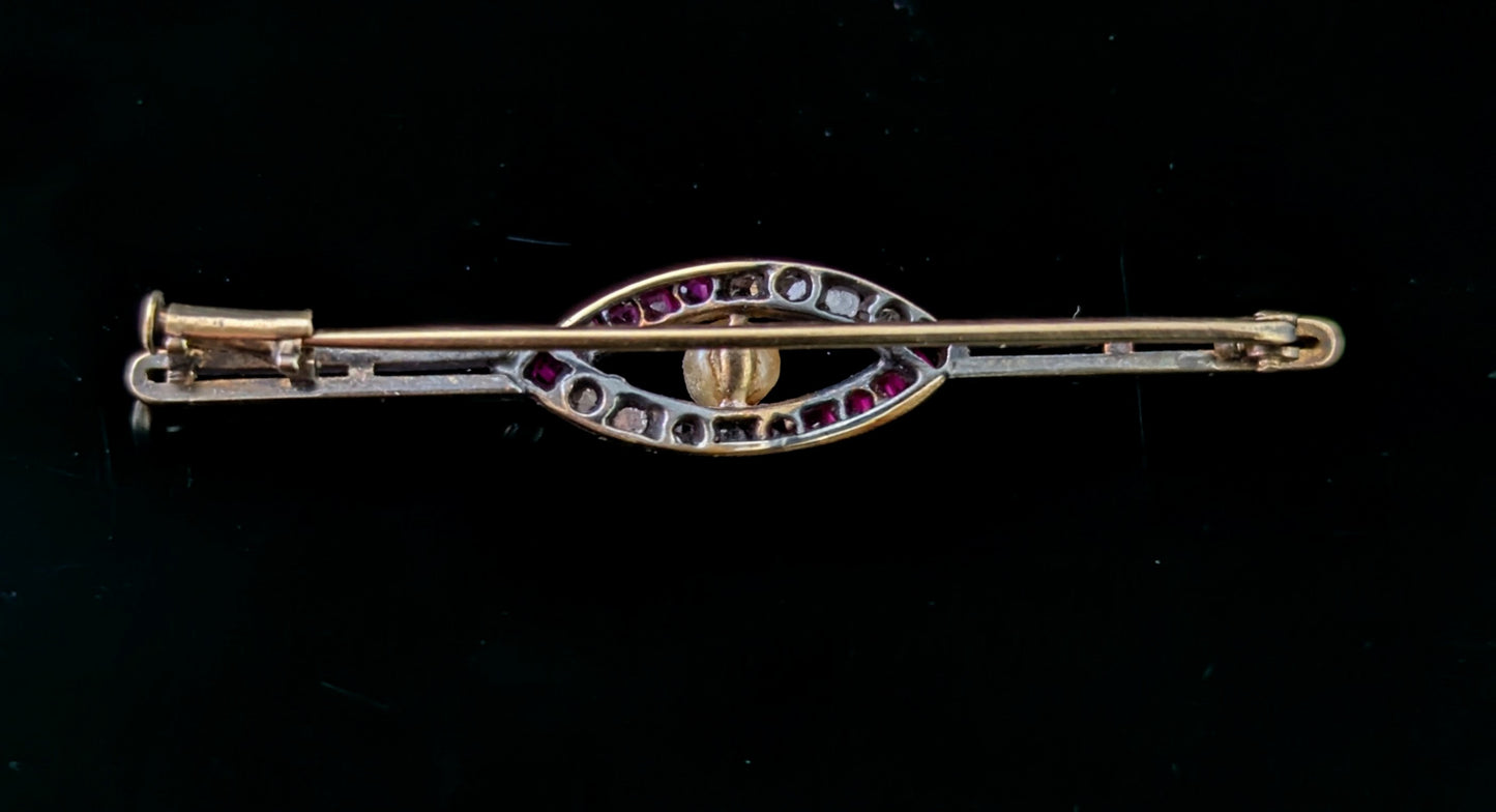 Antique Ruby and Diamond eye brooch, Boxed, 9ct gold