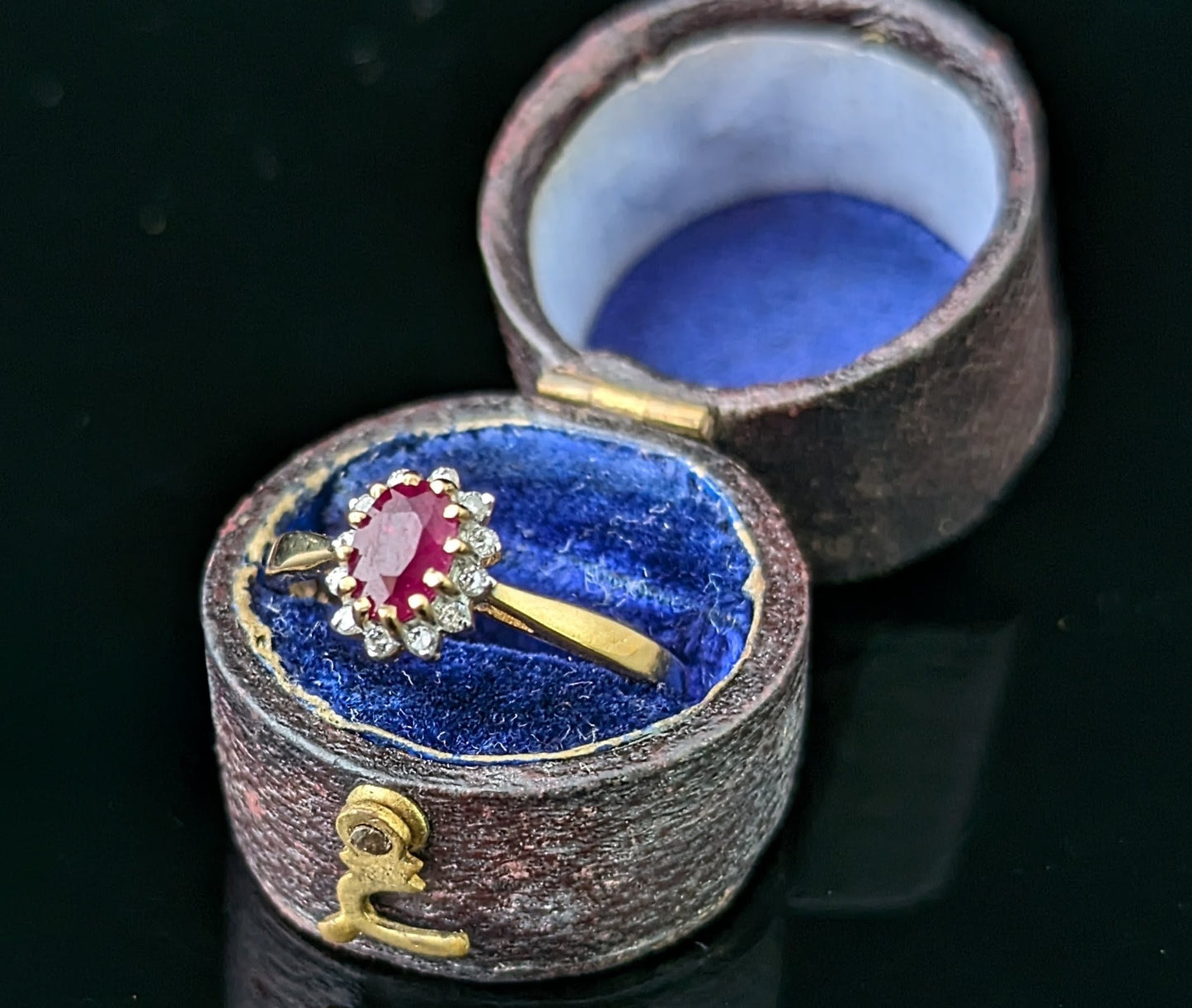 Vintage Ruby and Diamond cluster ring, 9ct gold, Glass filled