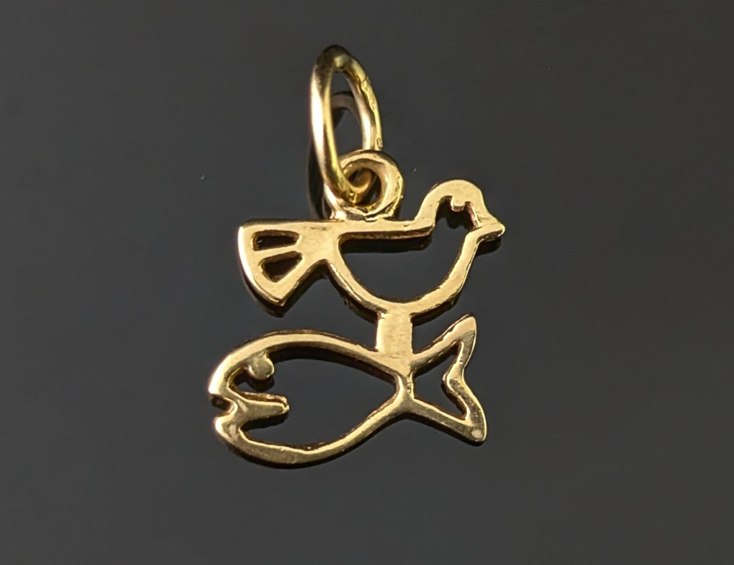 Vintage 9ct gold Fish and Bird charm, Dainty pendant