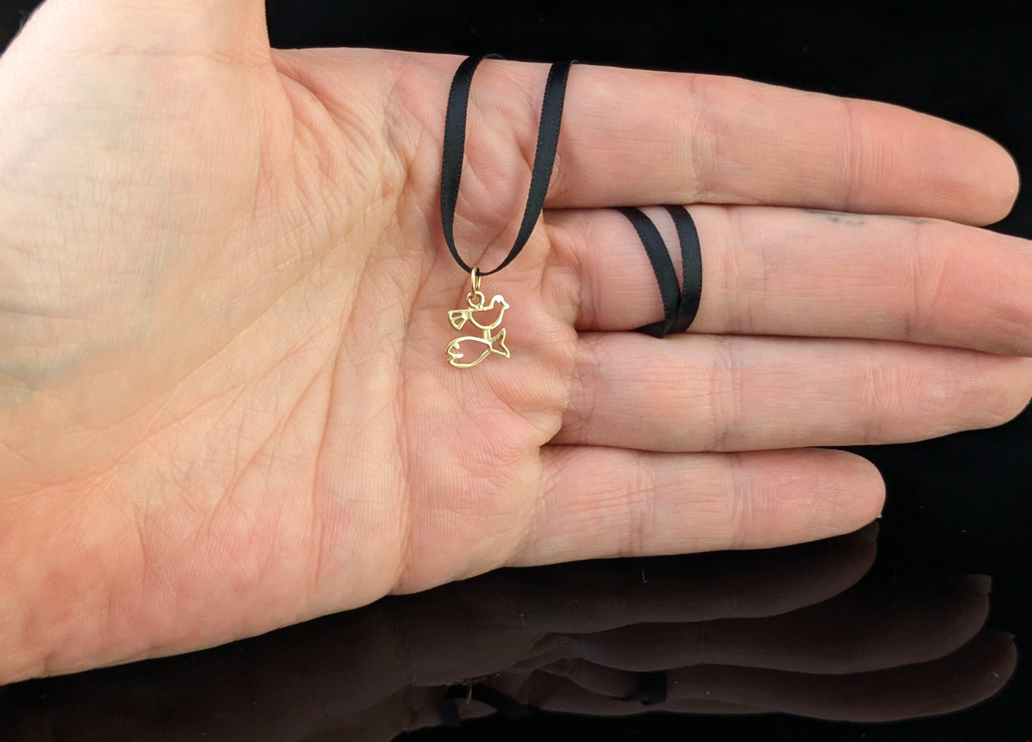 Vintage 9ct gold Fish and Bird charm, Dainty pendant