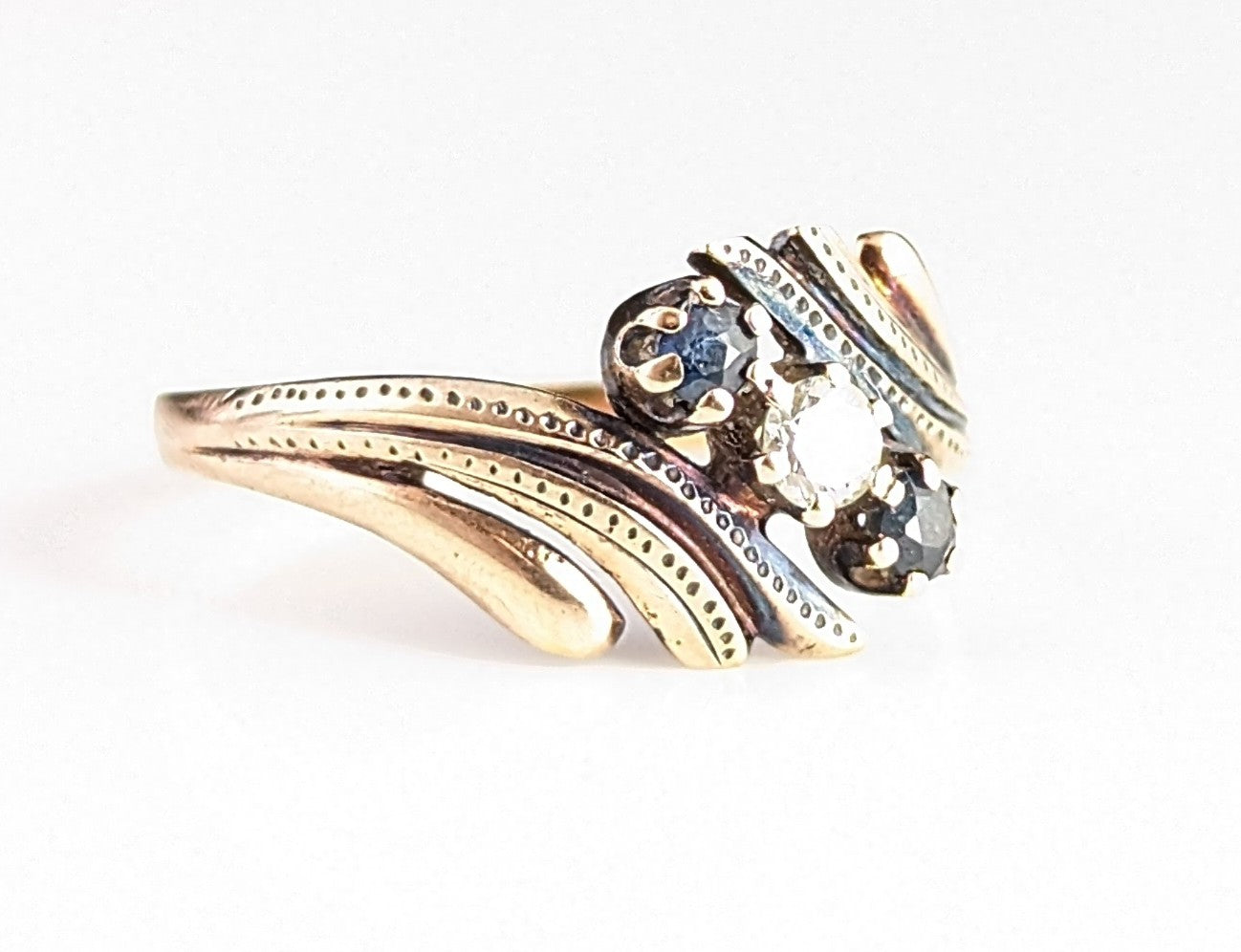 Vintage Art Deco Sapphire and Diamond fan ring, 9ct gold