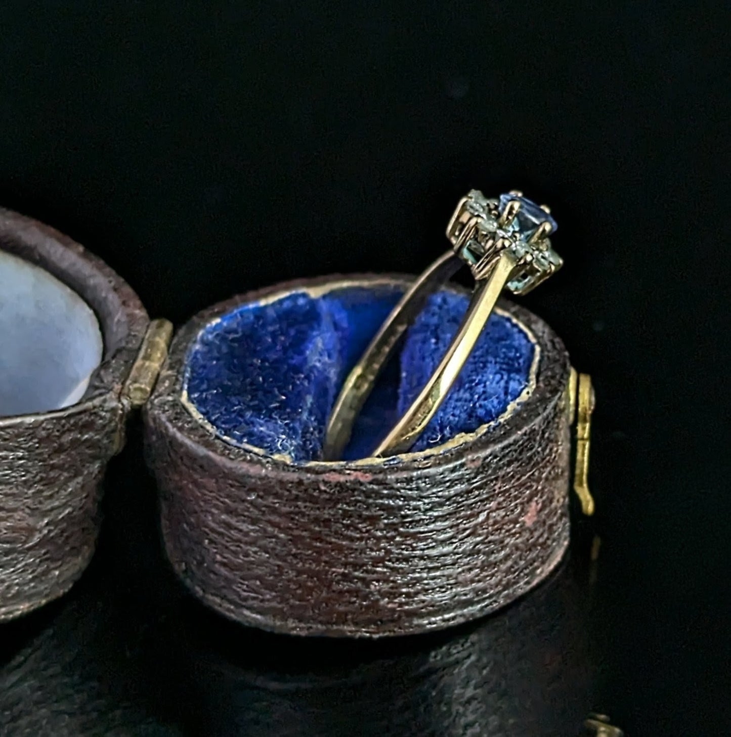 Vintage Sapphire and Diamond cluster ring, 9ct gold