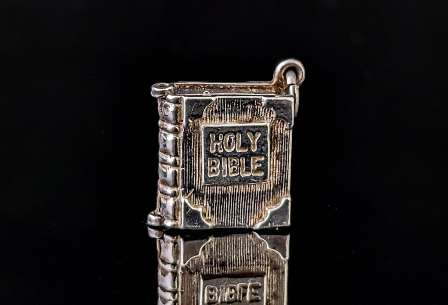 Vintage sterling silver Bible charm, opening, Tiny pendant