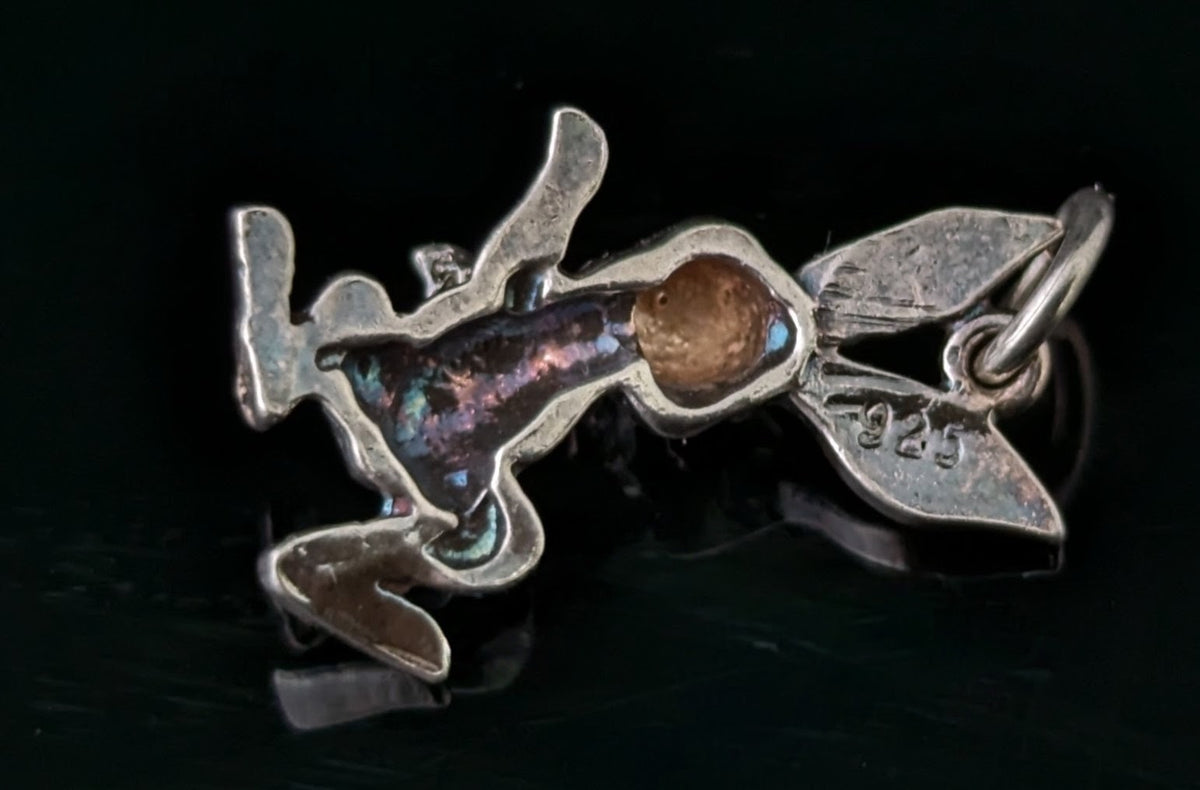 Vintage sterling silver rabbit charm, dainty pendant