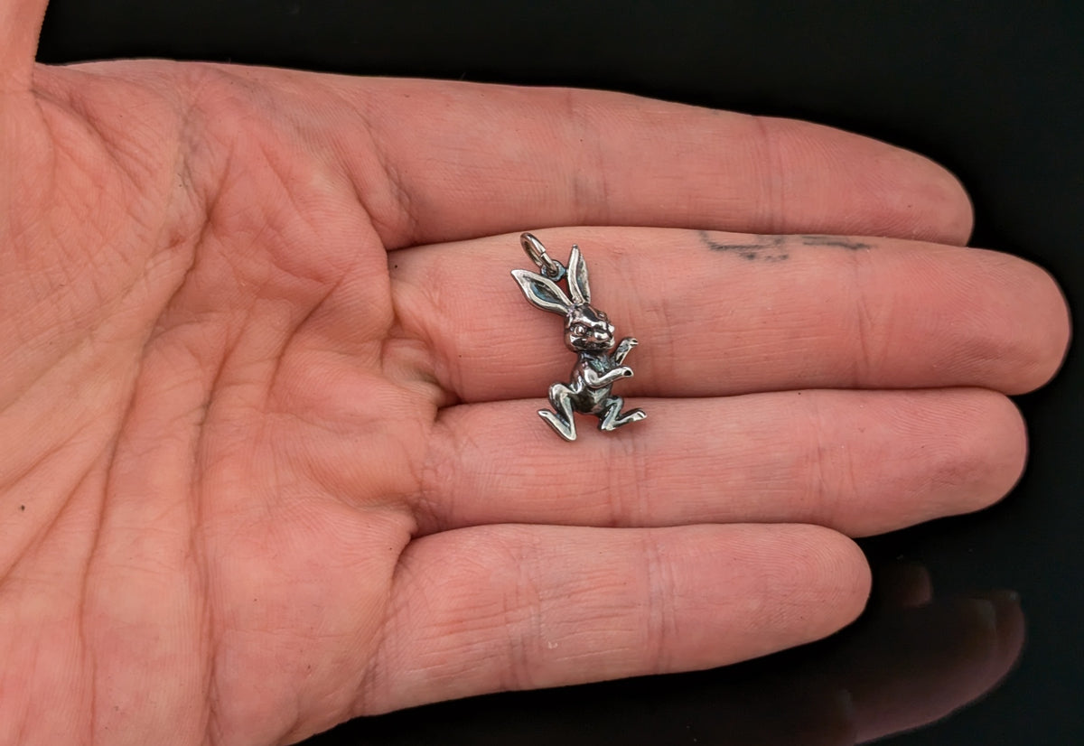 Vintage sterling silver rabbit charm, dainty pendant
